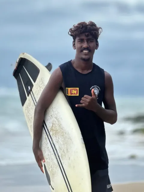 Malith, Surf instructor